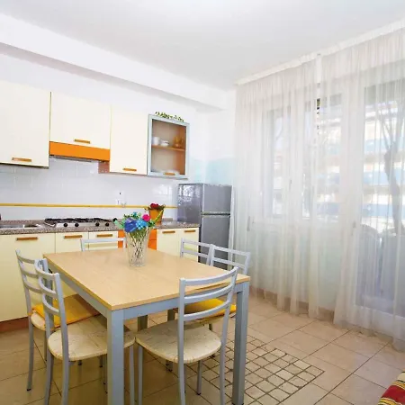 Apartamento In 24610 Bibione